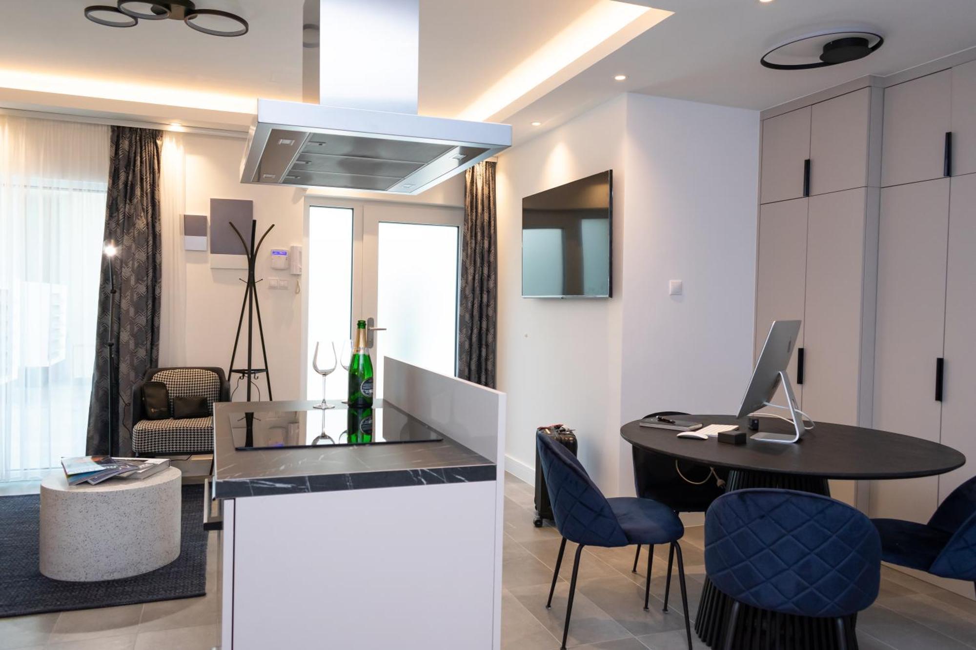 Luxury Cozy 2 Bdr Downtown Apt.7 Budapeste Exterior foto